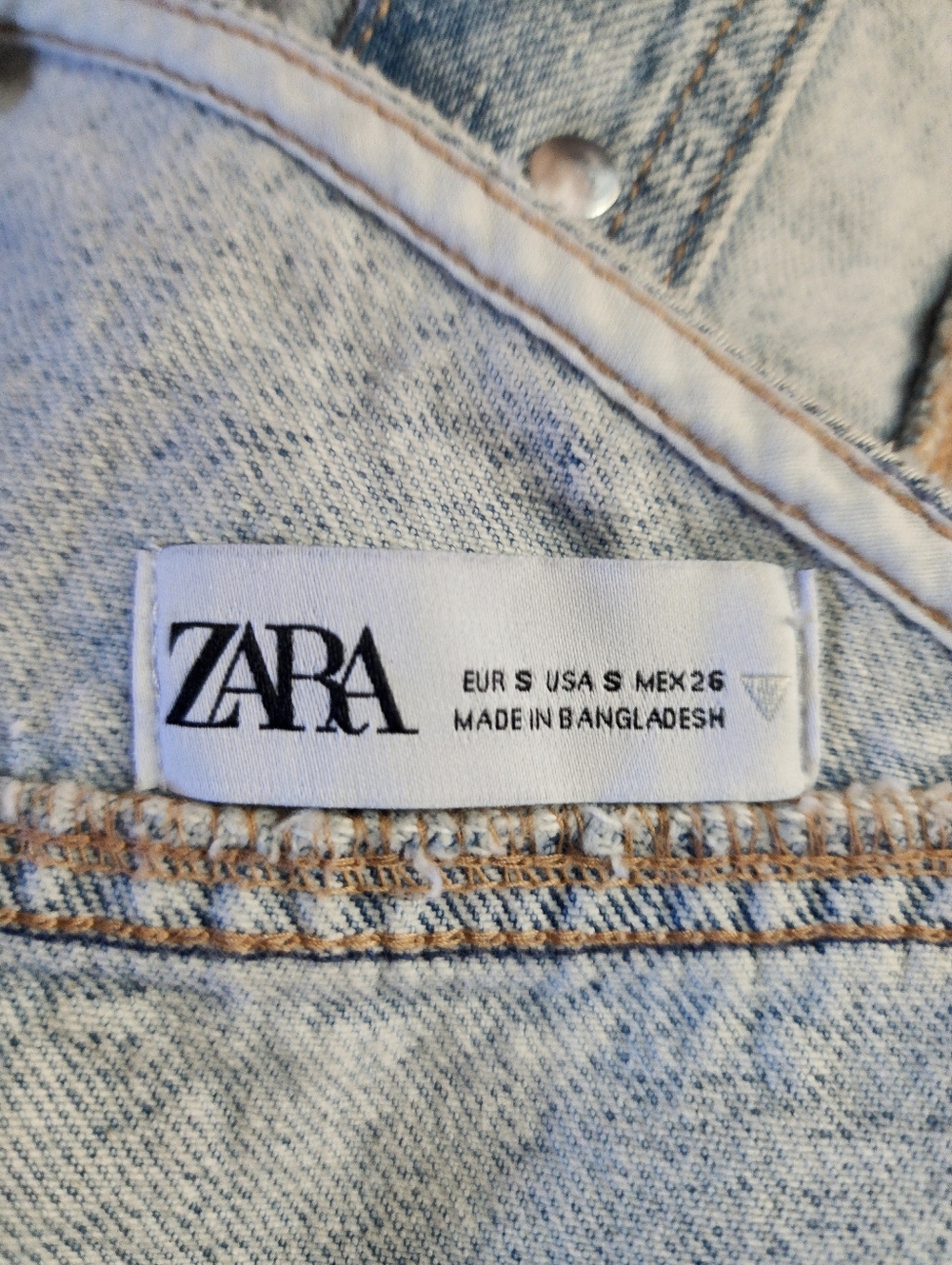 Zara One-Shoulder Denim Asymmetrical Crop Top, Small - Picture 3 of 4